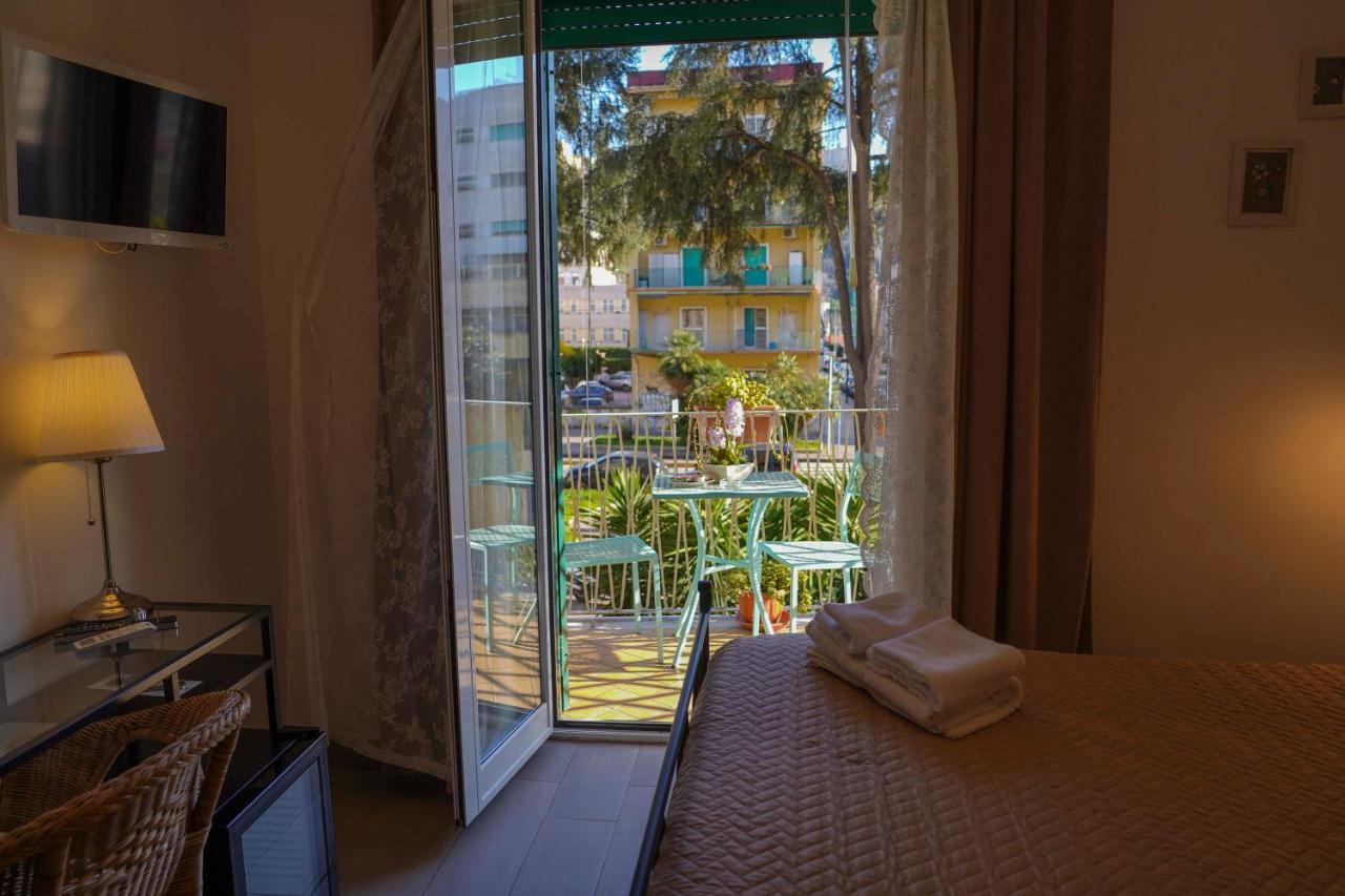 Anthea Bb Napoli Bed & Breakfast Екстериор снимка